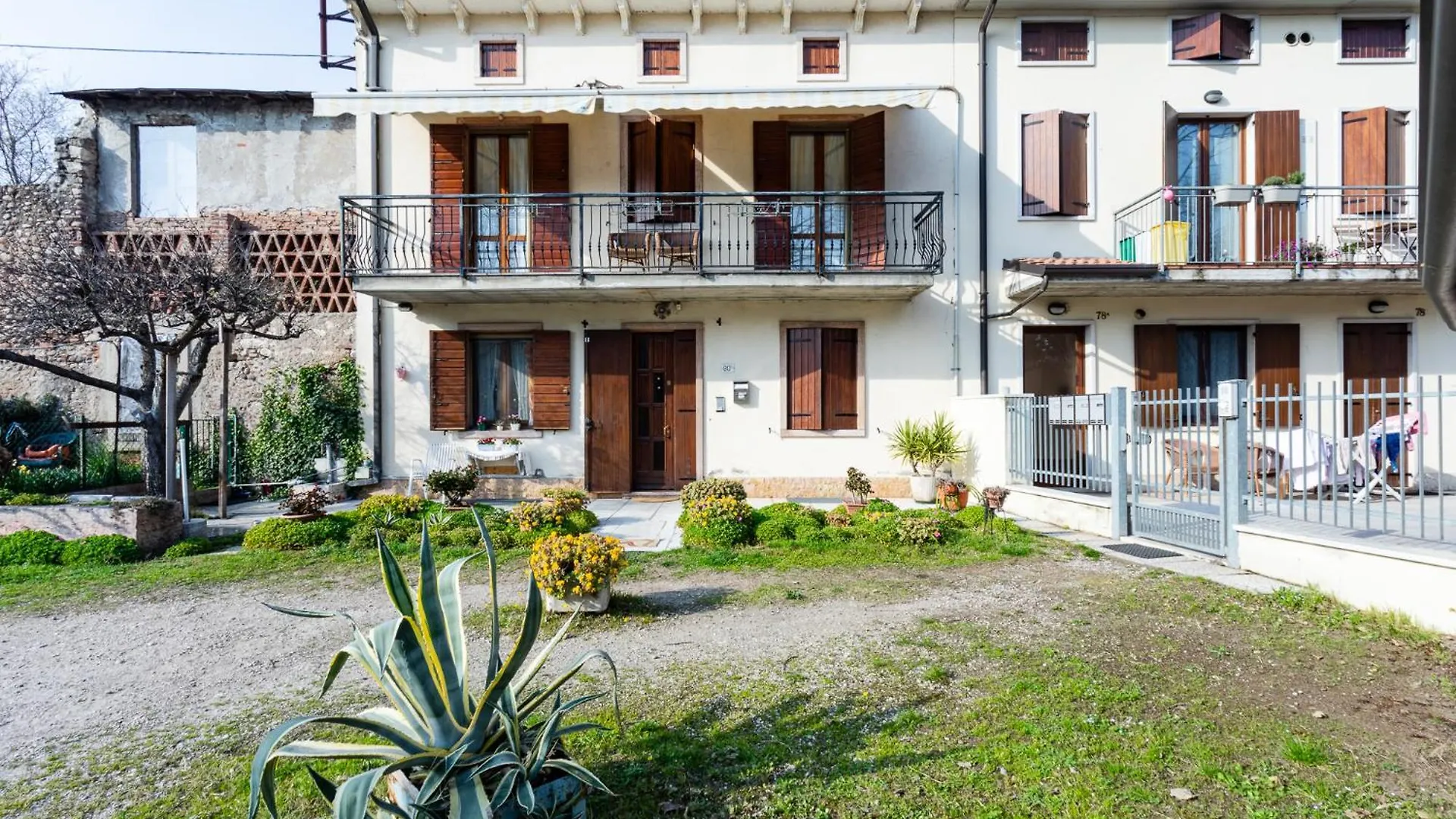 Apartament Casa Di Sette Alla Fiera Werona
